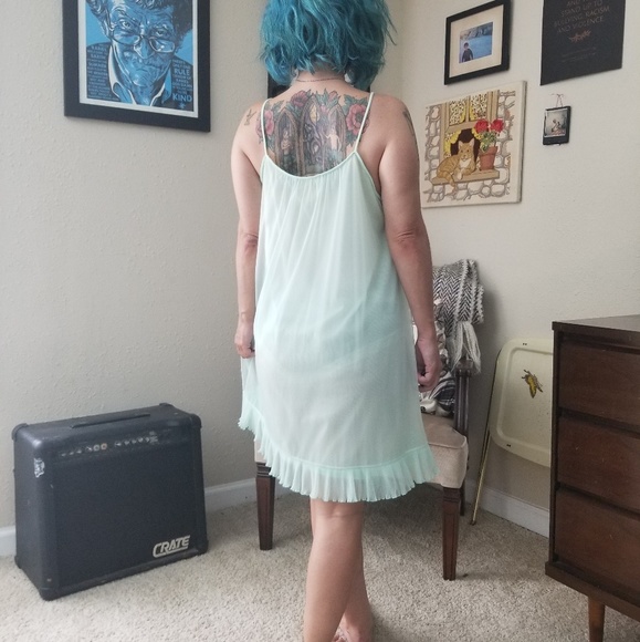 Evette Vintage Sheer Seafoam Green Ruffle Nightie - Picture 4 of 8